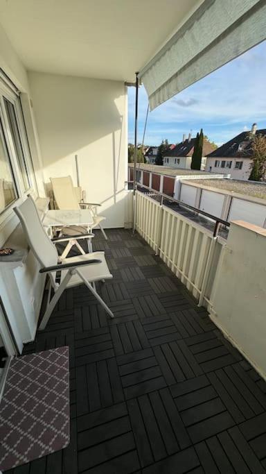 Monikas Home - Gemuetliche 3-Zimmer-Wohnung Im Herzen Von Бёблинген Экстерьер фото